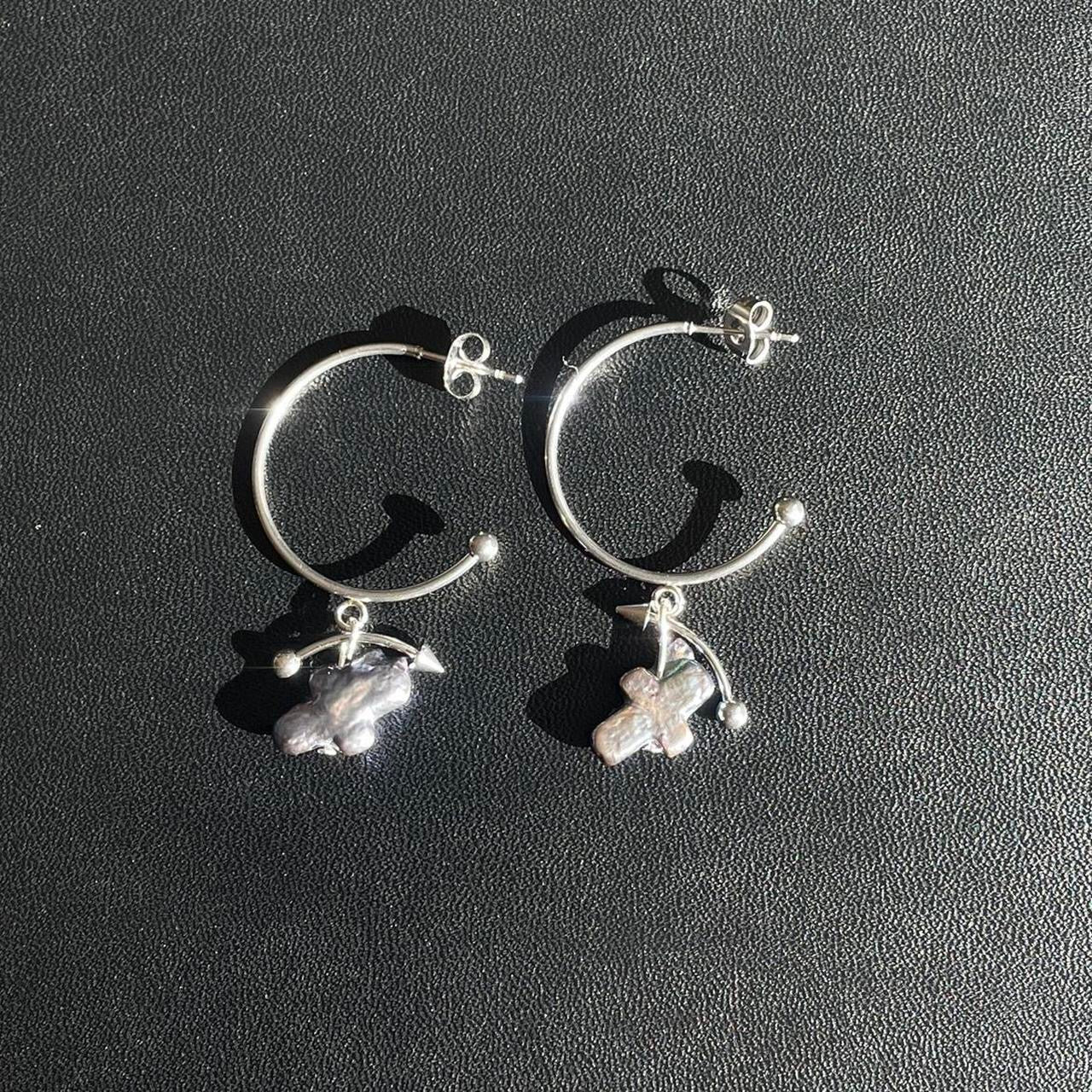 the crossbow earringsₓ˚. ୭ ◦˚.