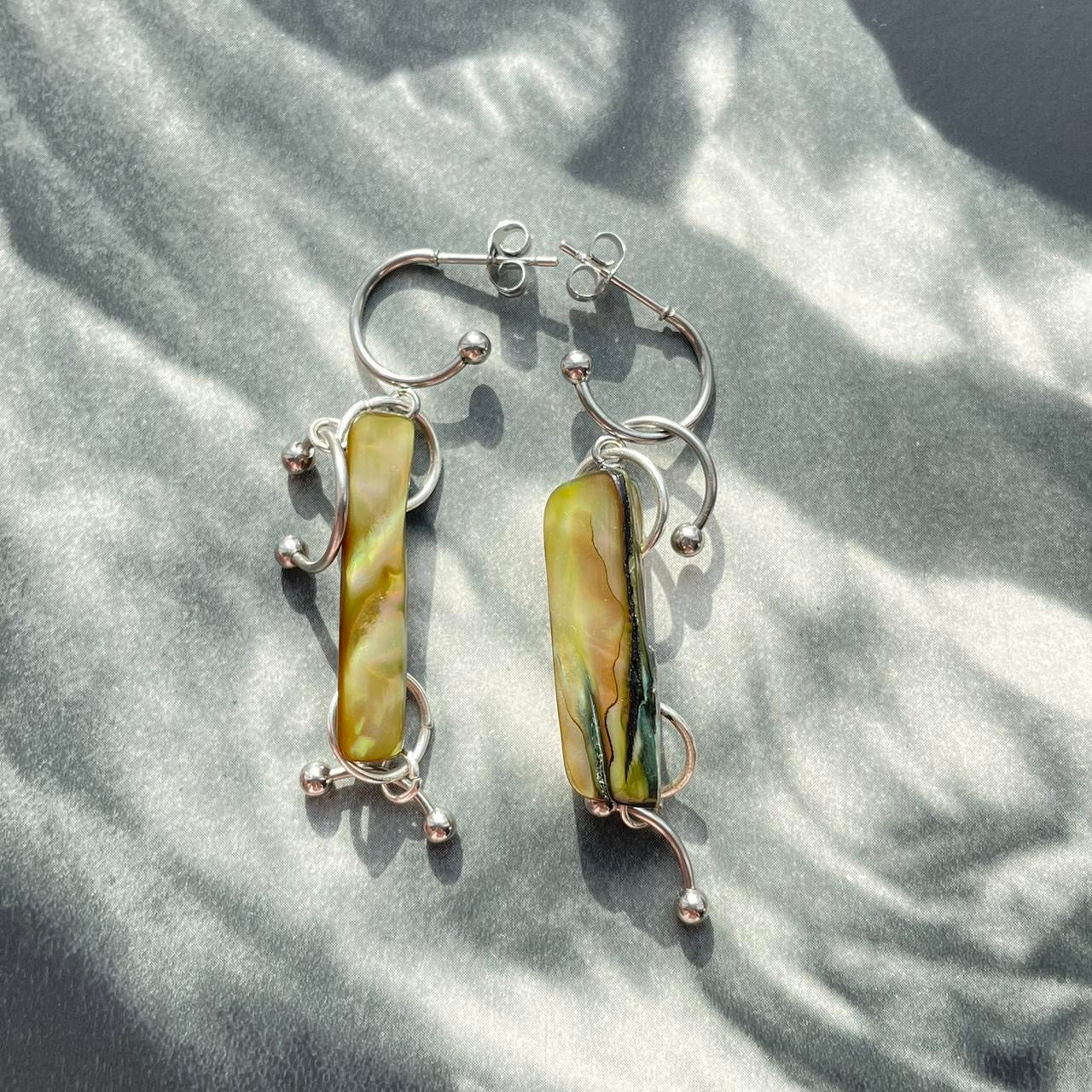 the budding earrings ⋆。°✩ ⋆⁺。˚⋆˙