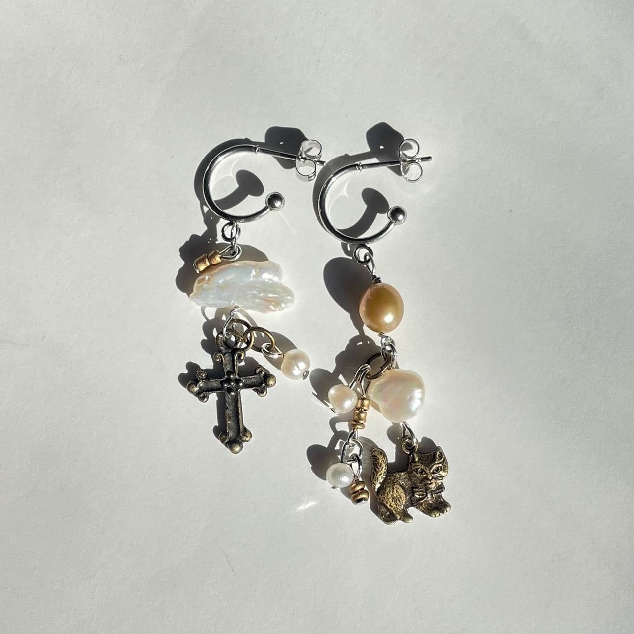 x the medieval earrings °°°·.°·..·°¯°·._.·