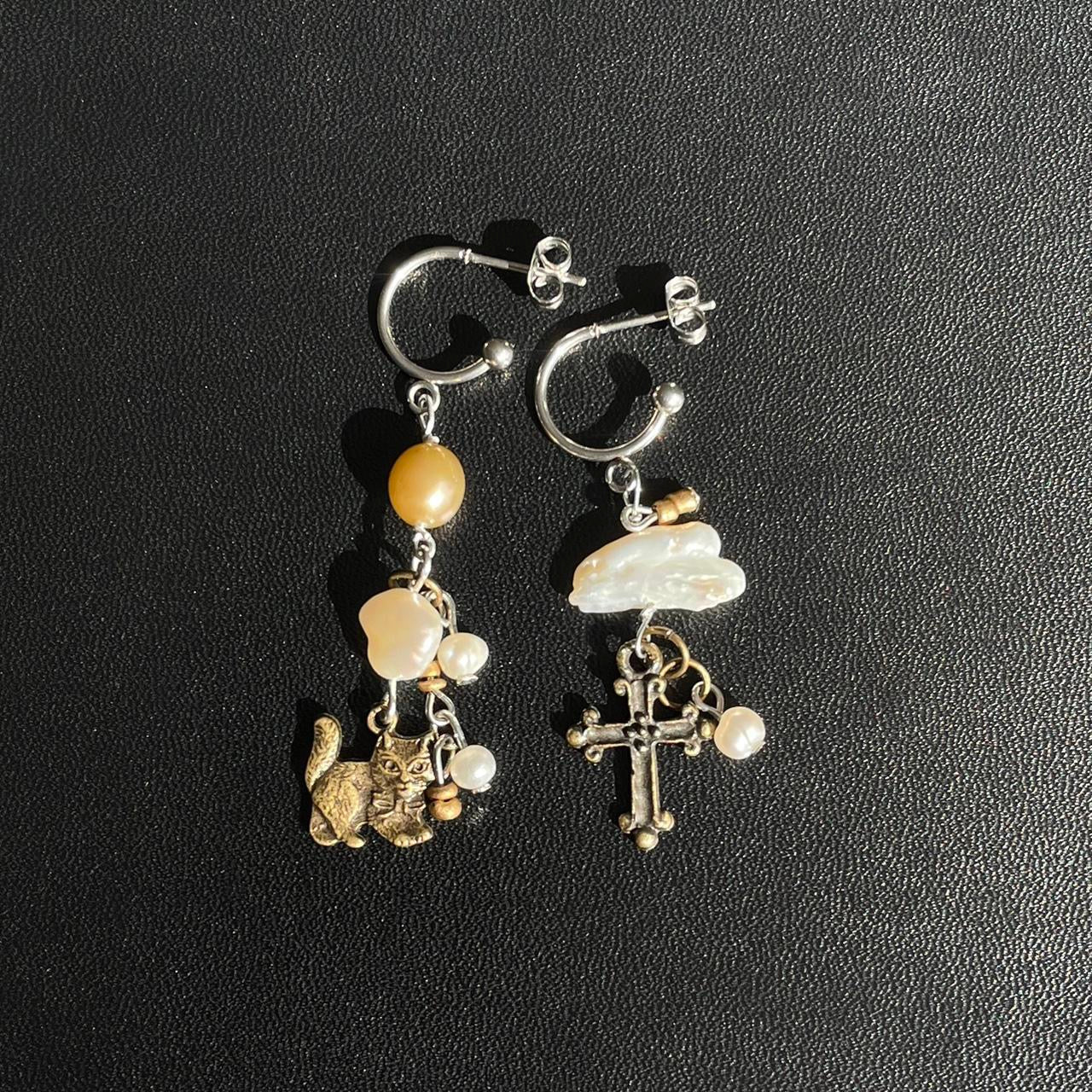x the medieval earrings °°°·.°·..·°¯°·._.·