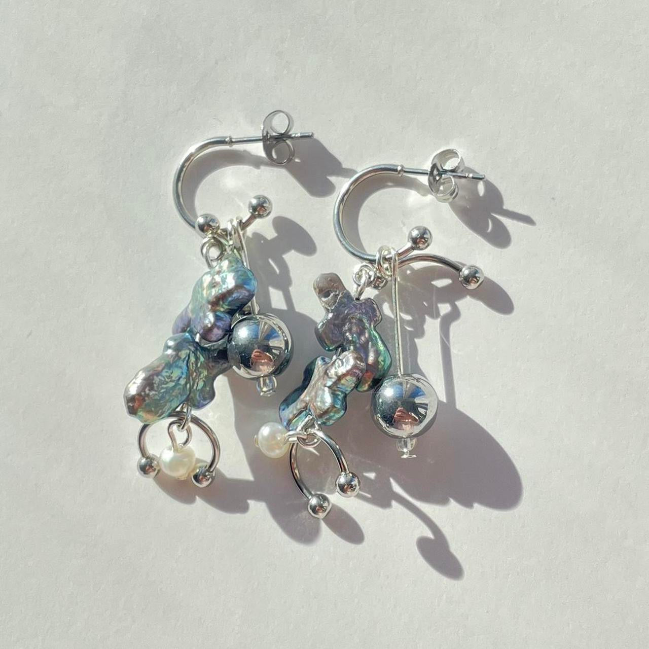 the oil spill earrings *+:。.。O