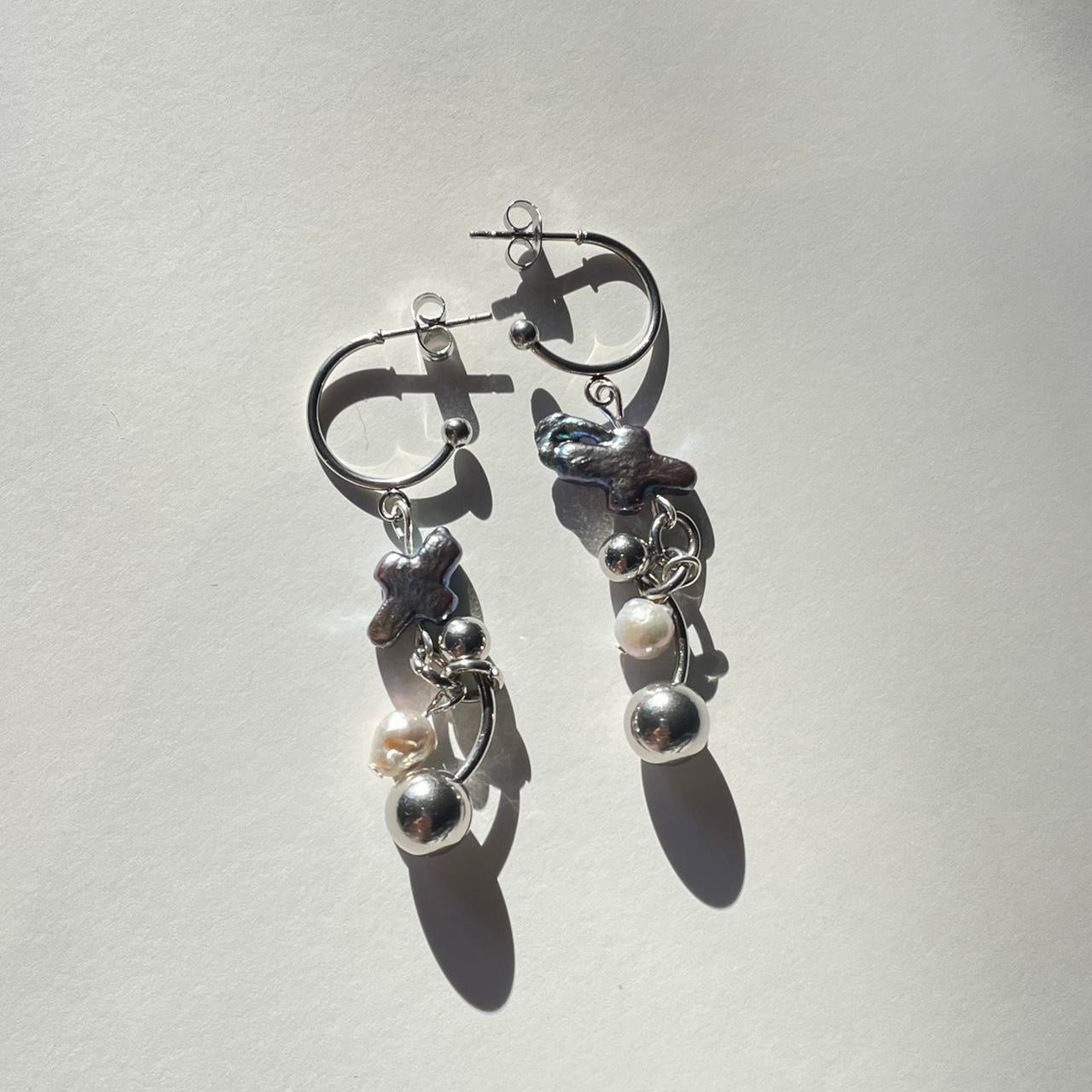 the odyssey earrings .。*゚+.*.。