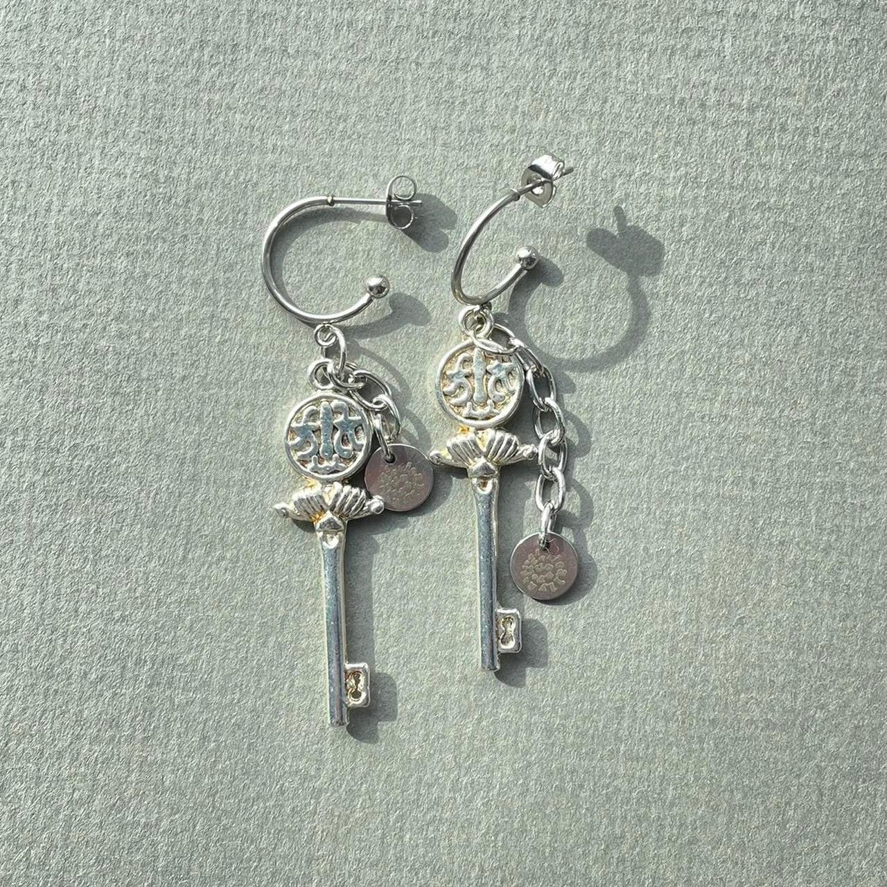 the locked in earrings . ݁₊ ⊹ . ݁˖ . ݁
