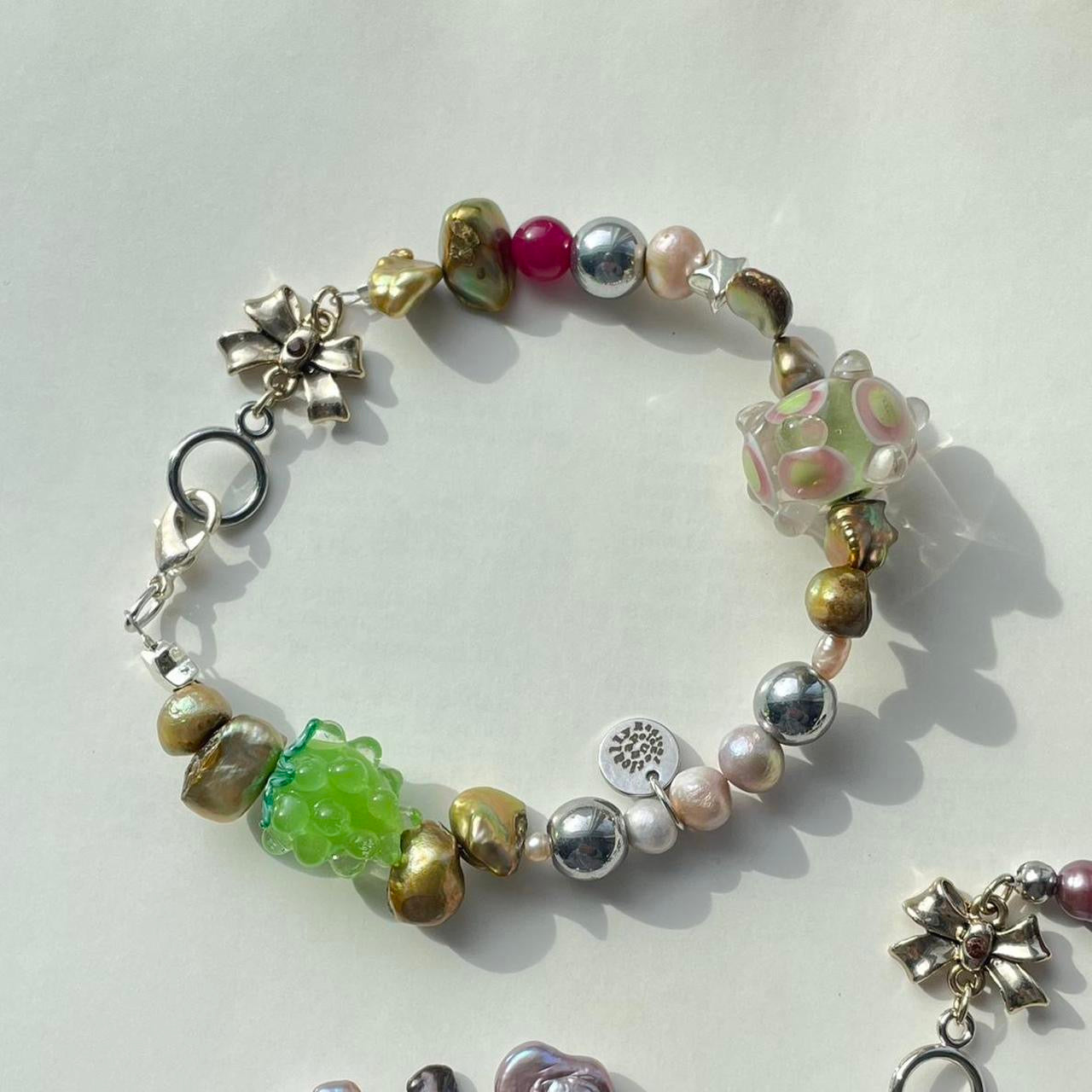 the jester bracelet ͙͘͡★