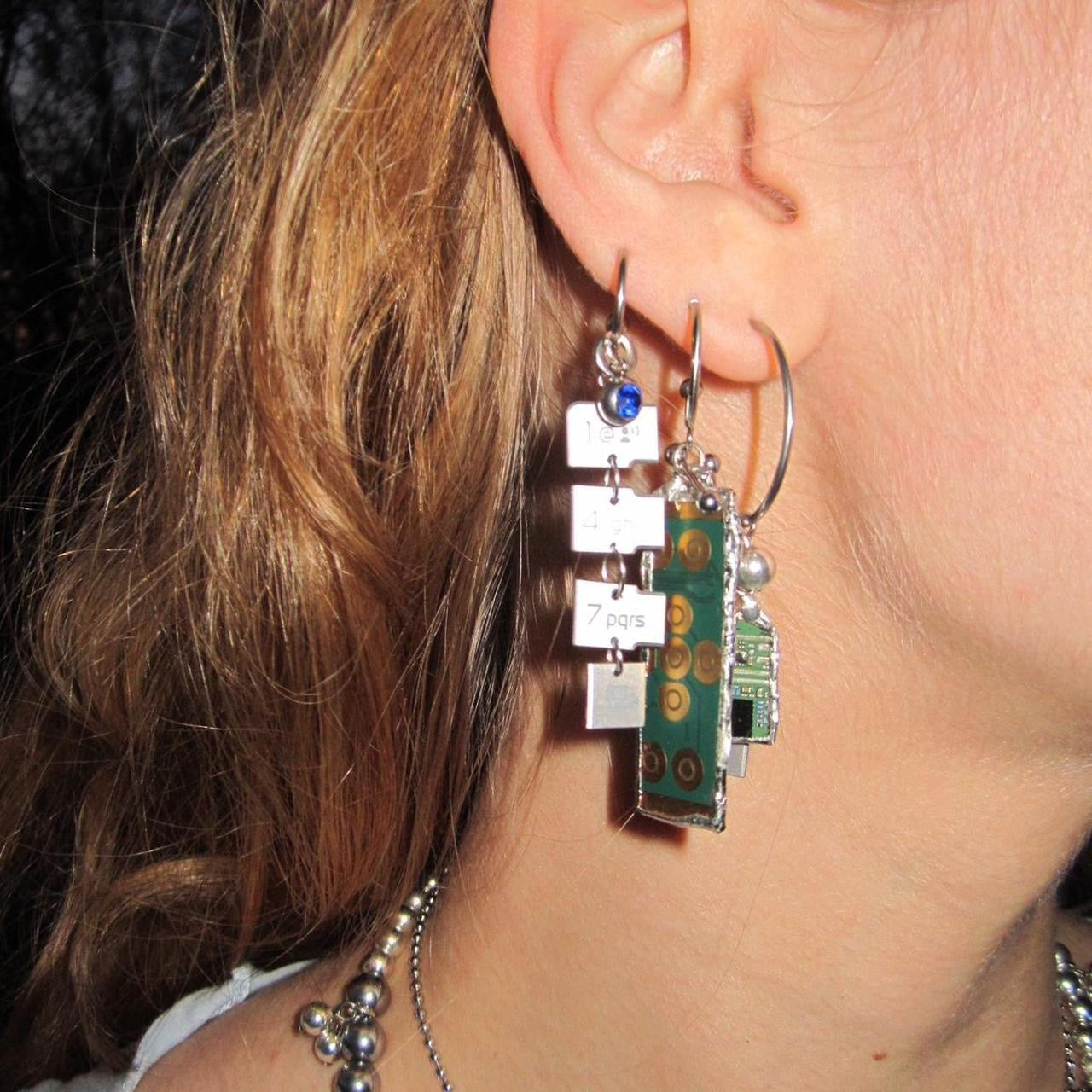 x the bits earrings ☆