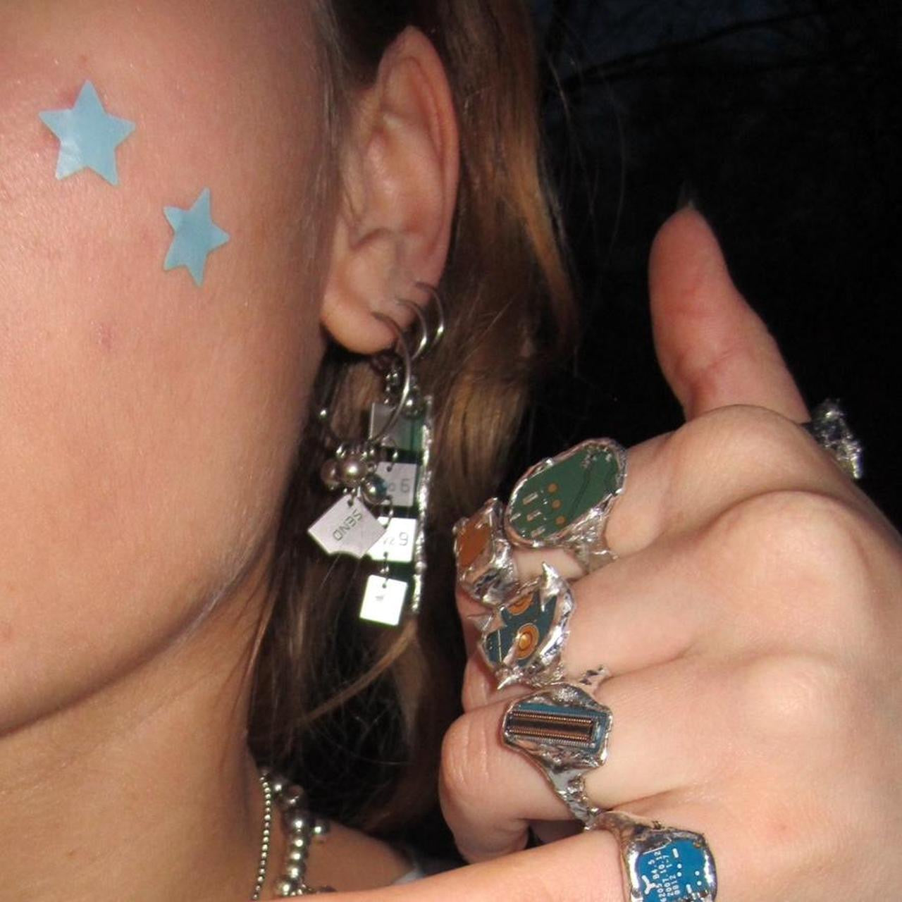 x the caller id earrings `โฆ ห ึดึถ ๐โน