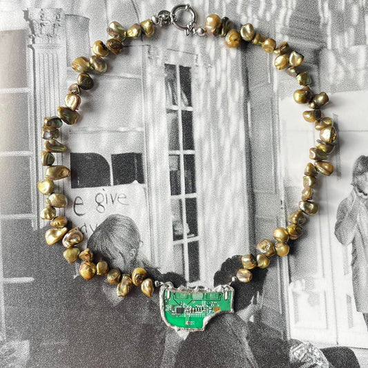 the conductor necklace ꩜ .ᐟ