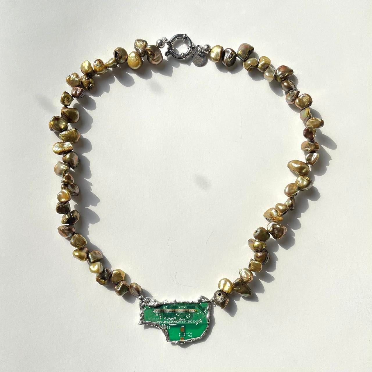 the conductor necklace ꩜ .ᐟ