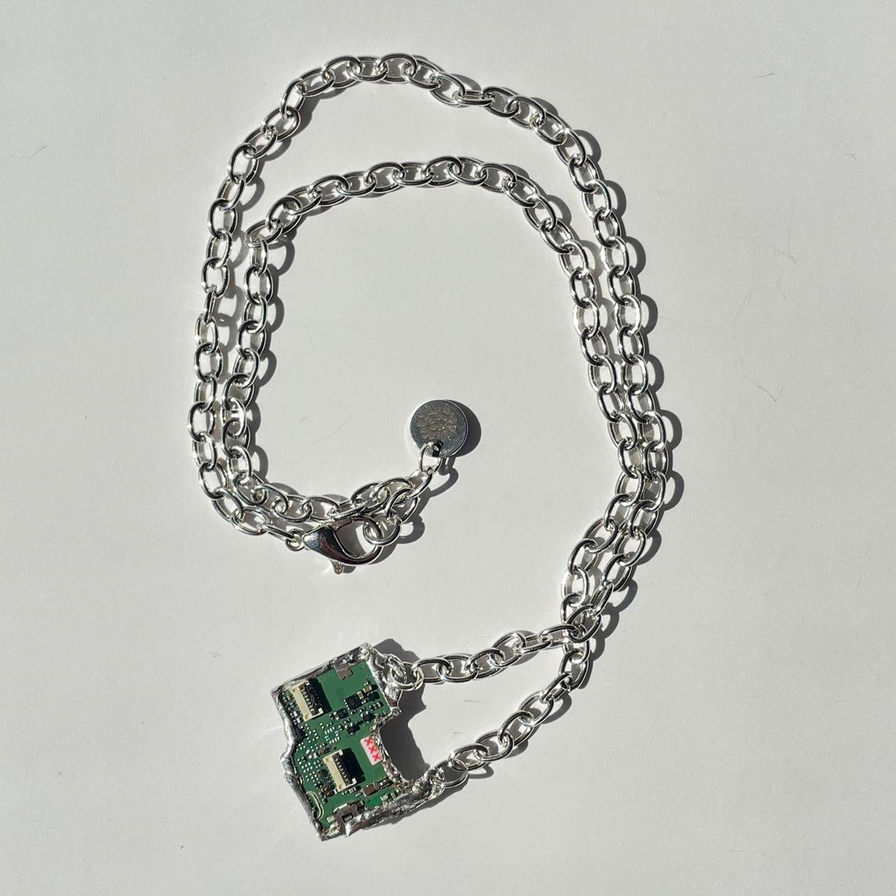 the circuits necklace ⋆⁺。˚⋆˙