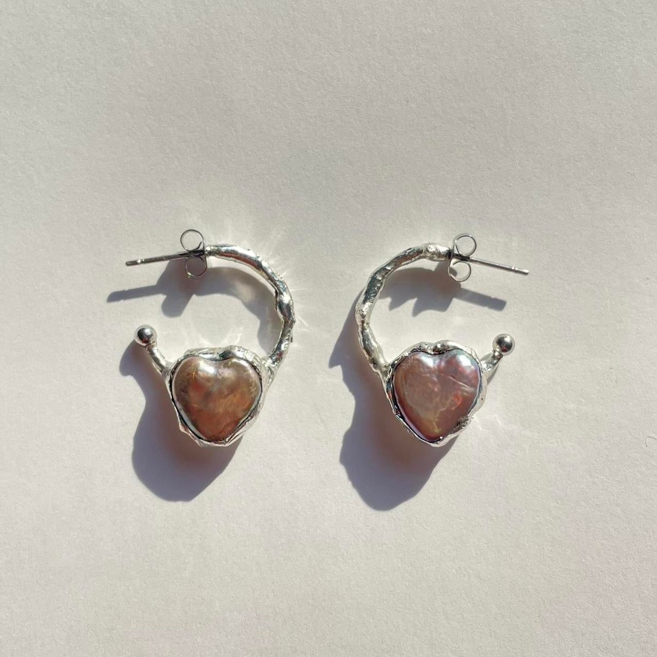 the bubblegum earrings *:..。o○