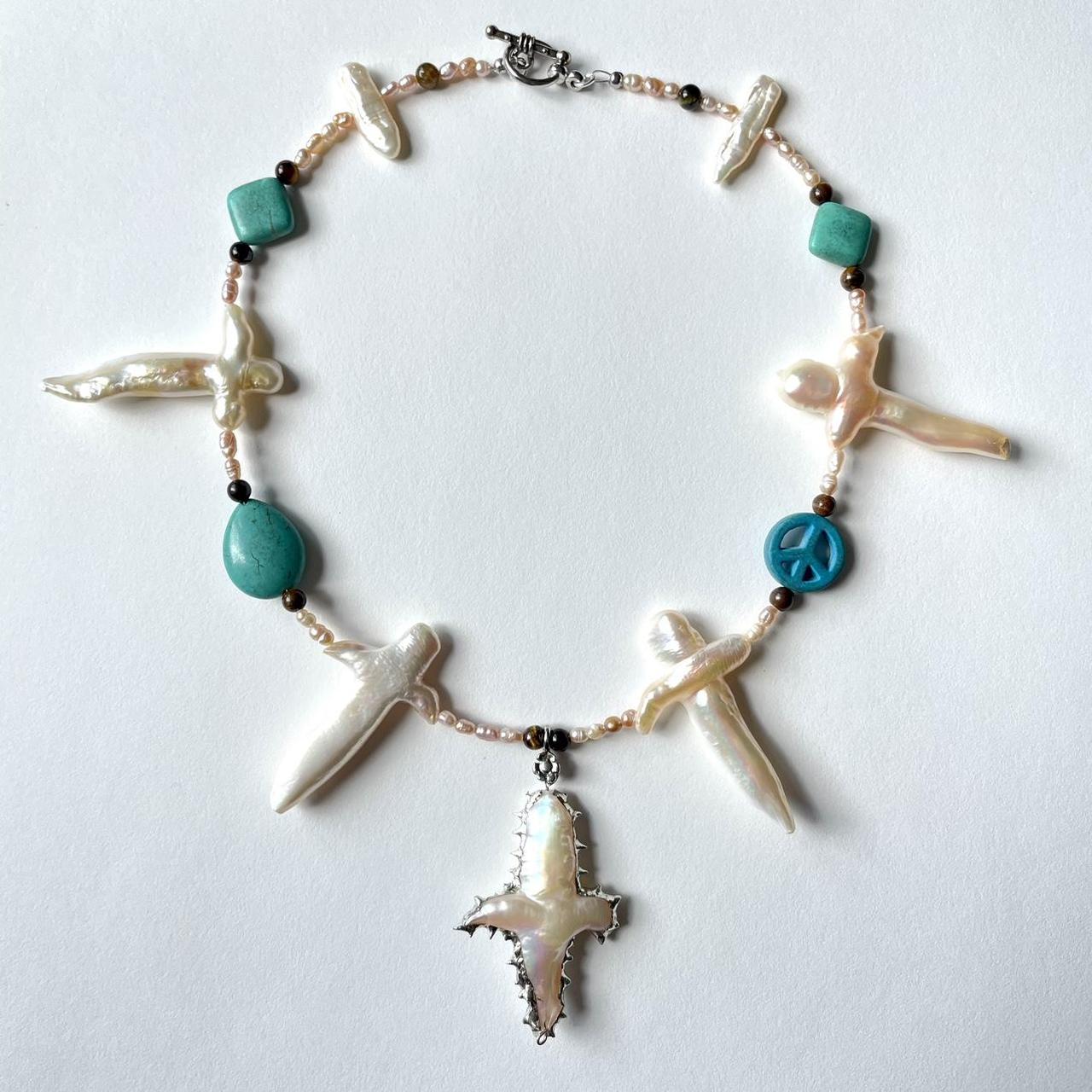 the killer necklace 。・,。・:*:・゚☆