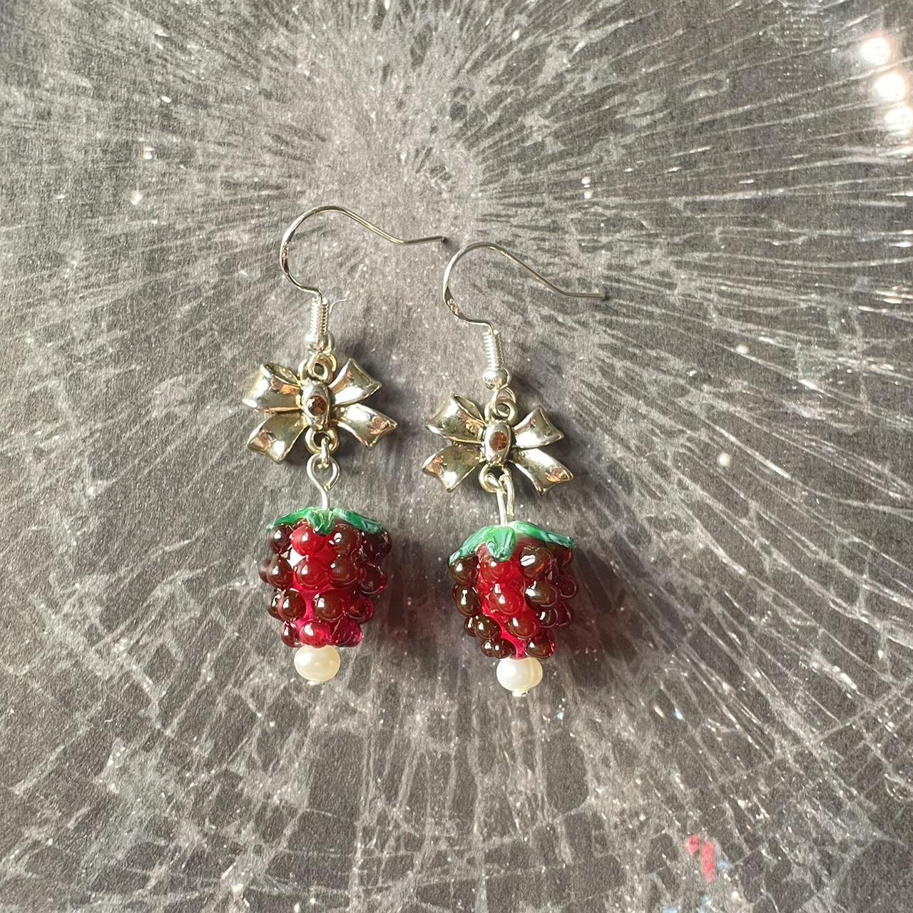 x the farm stand earrings . ✩°。⋆ .・゜゜・ ・゜゜