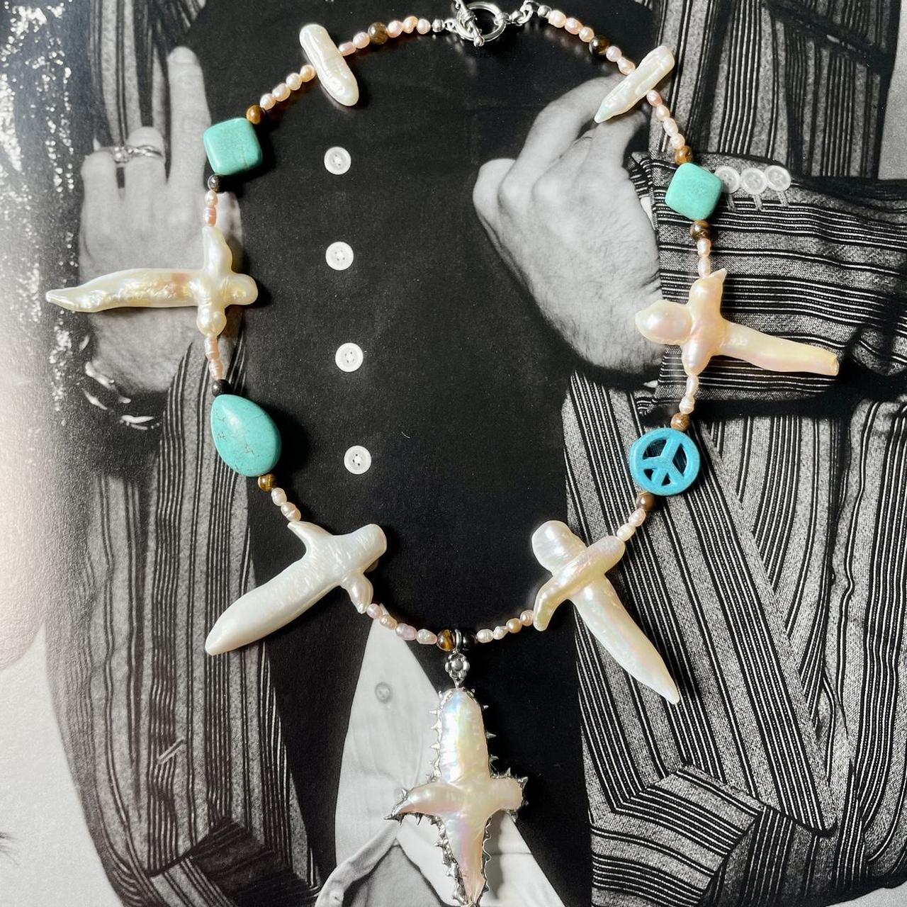 the killer necklace 。・,。・:*:・゚☆