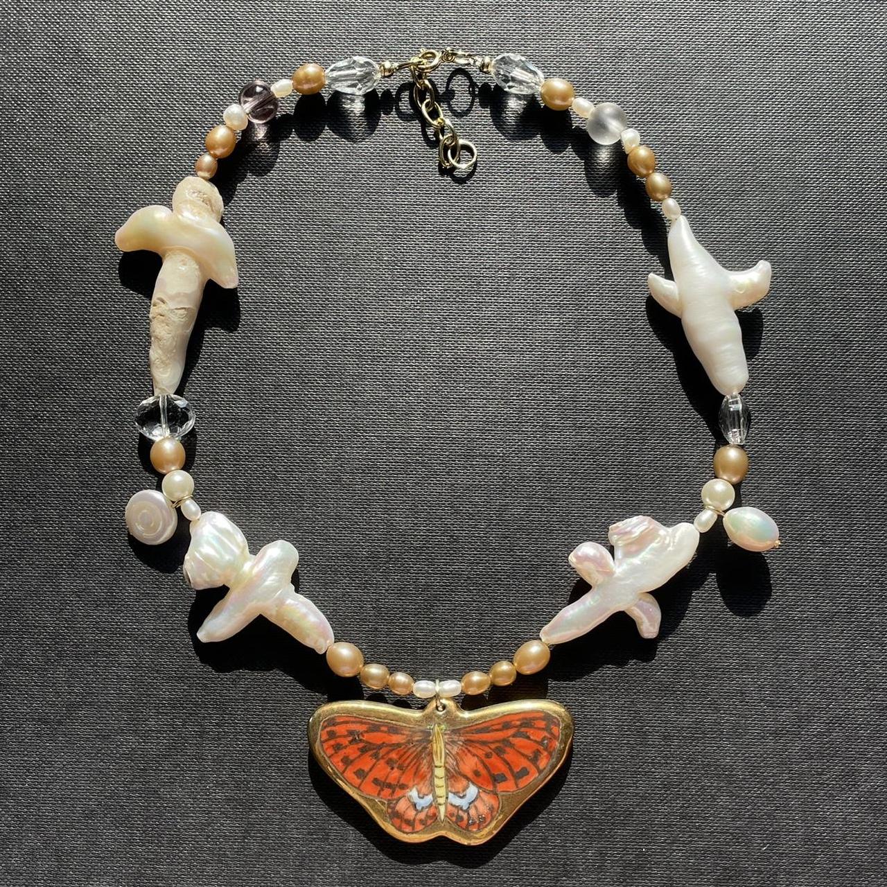 the luna necklace *· ⋆ ˚。⋆୨୧˚*·