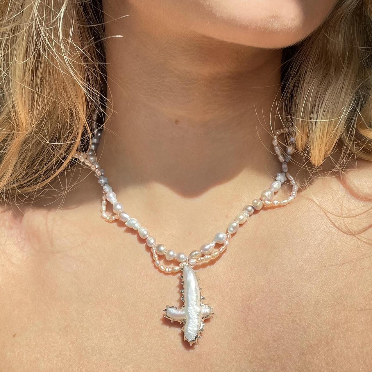 (09) the entangled necklace 。・:*:・゚★,。・:*:・゚☆