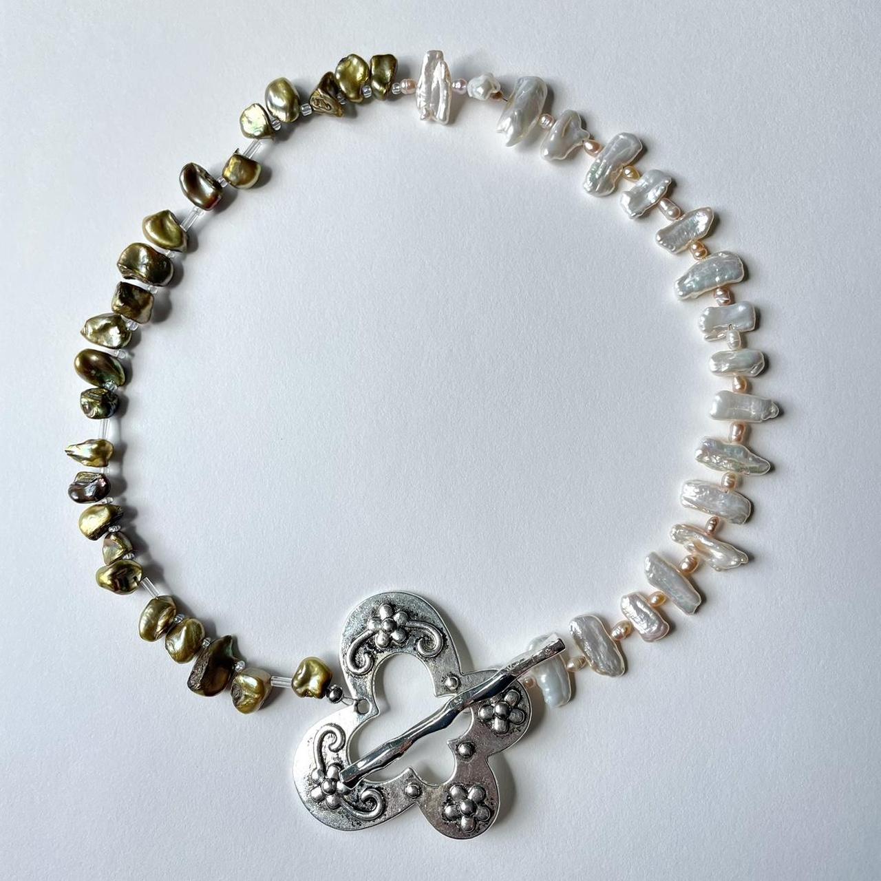 the solstice necklace ⋆·˚