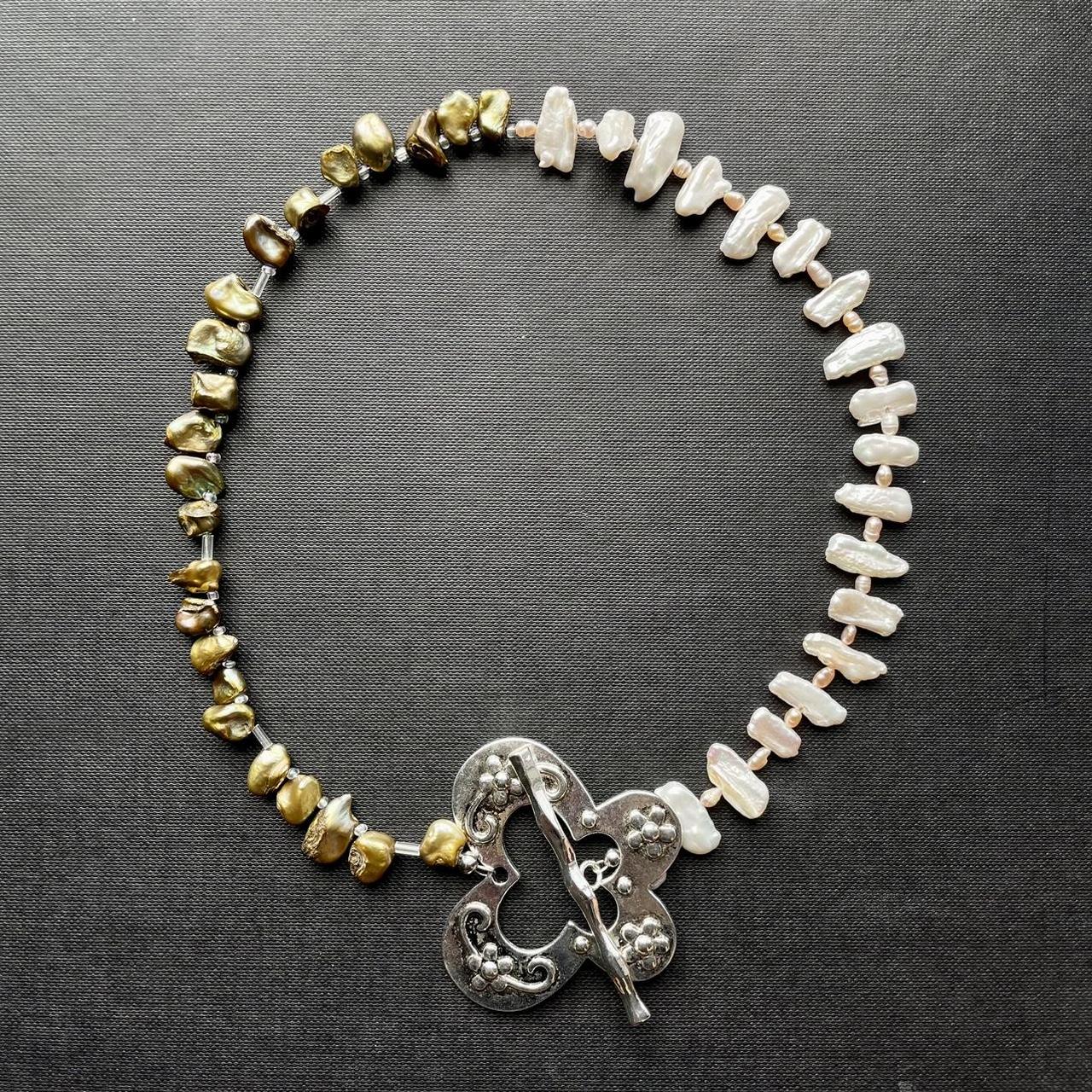 the solstice necklace ⋆·˚