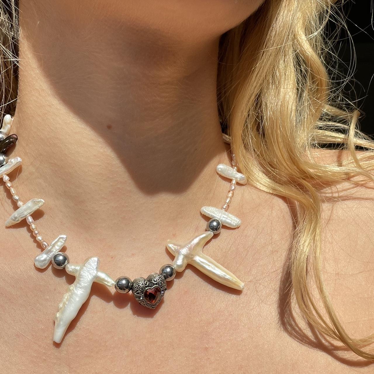the cold heart necklace ⁺‧₊˚ ཐི⋆♱⋆ཋྀ ˚₊‧⁺