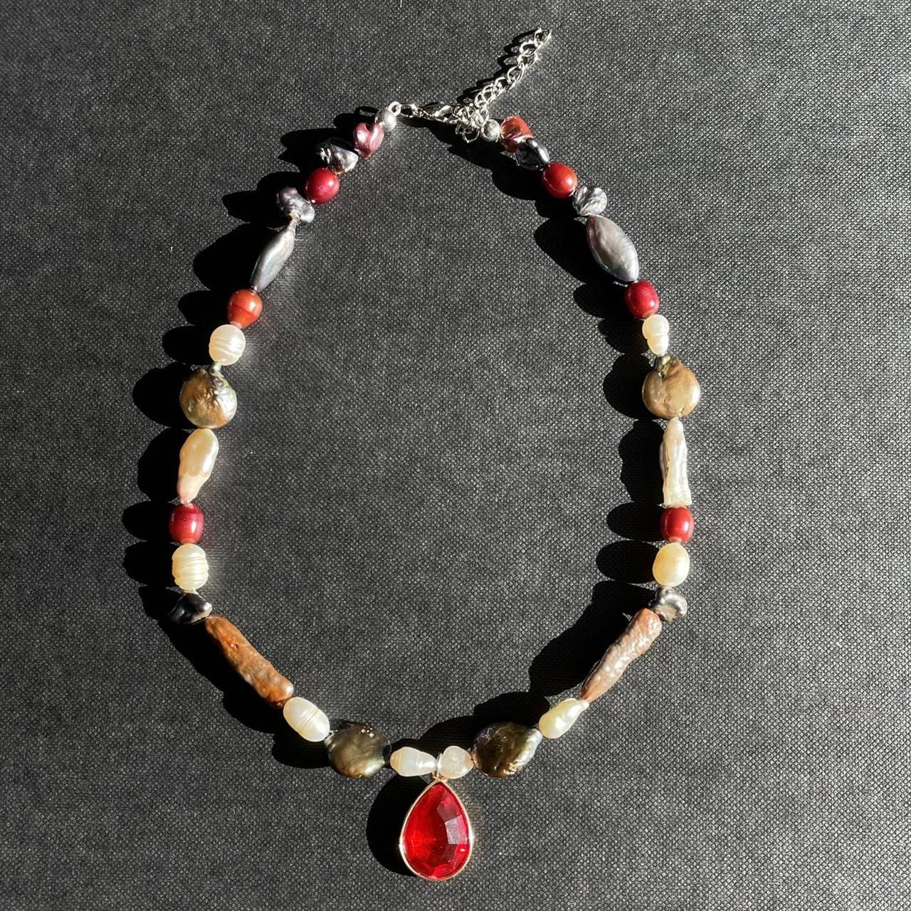 the ruby necklace *· ⋆ ˚。⋆୨୧˚*·