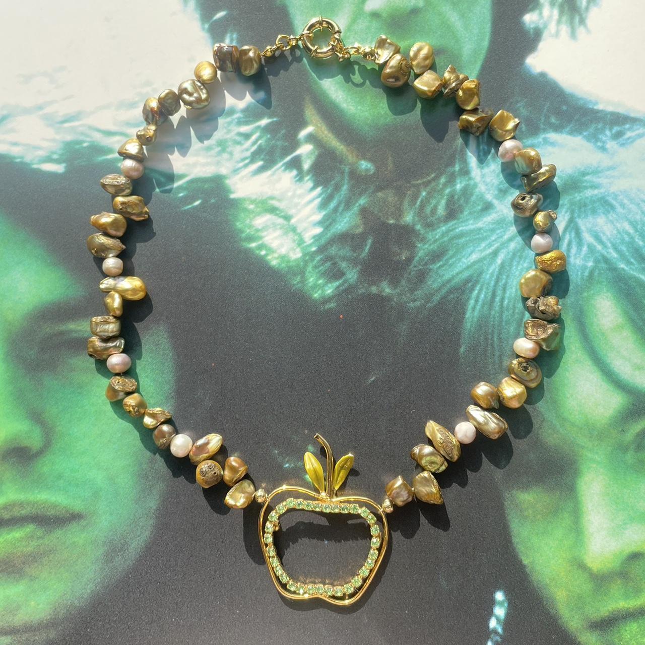 x the totally rotten necklace 。・:*:・゚★,。・:*:・゚☆