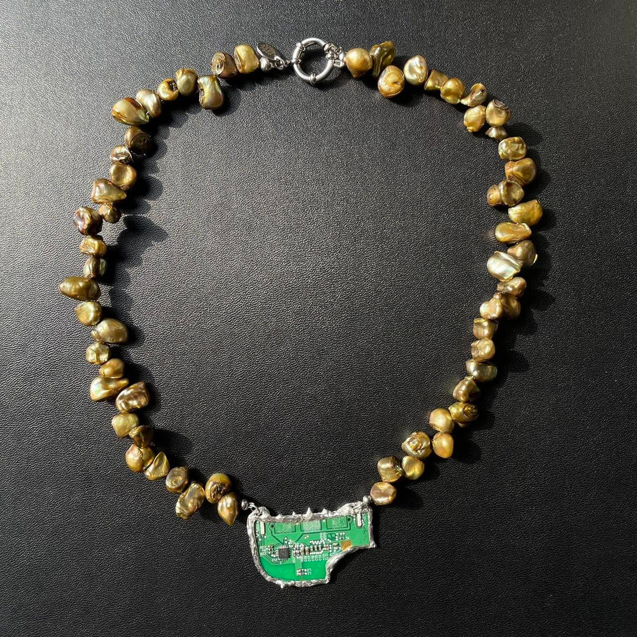 the conductor necklace ꩜ .ᐟ