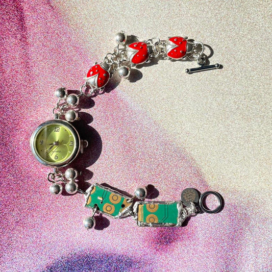 (09) the computer bug watch ୭ ˚.⁺