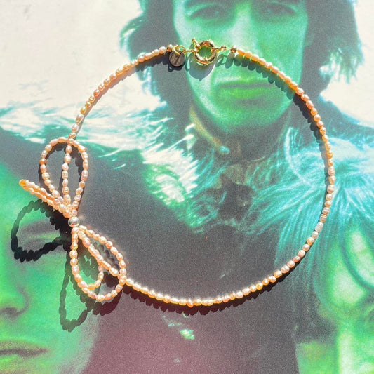 the in knots necklace  °•.  .•°